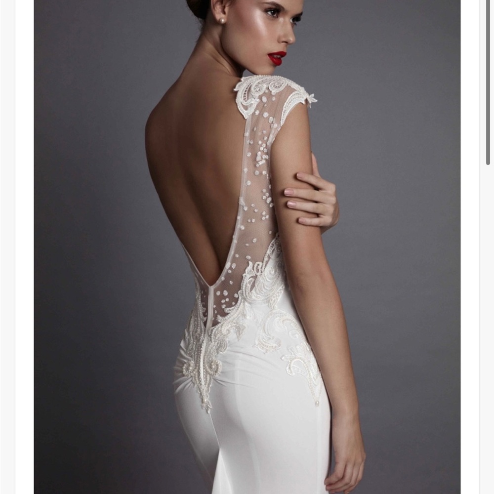 MUSE by Berta Aisha (17-20) Wedding Dress Worn for only 1 hour & dry cleaned! - Picture 3 of 13